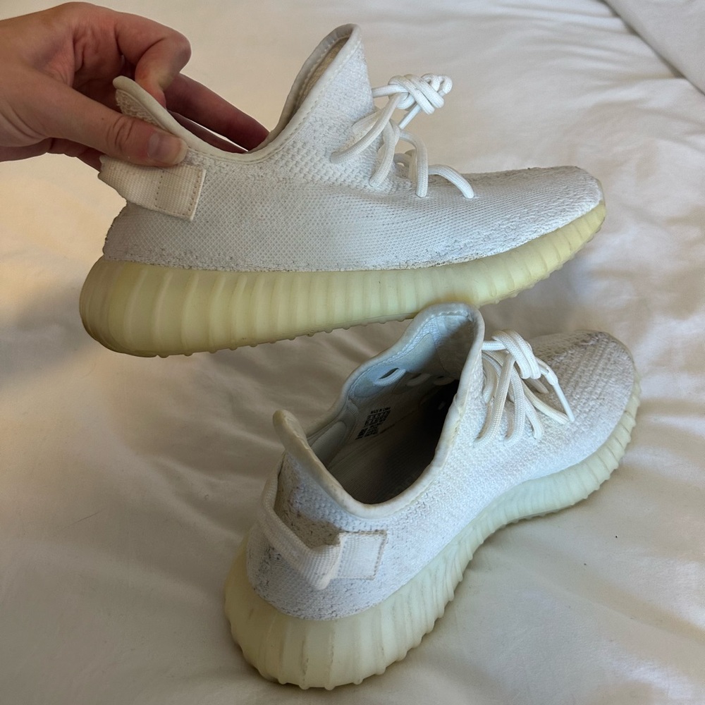 Yeezy Boost 350 in Cream White